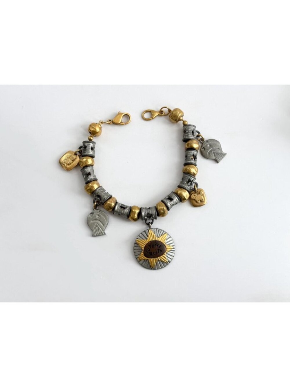 Liz Clairborne Gold & Silver Toned Beaded Terre Earth Medallion Pendant Bracelet - Picture 13 of 16